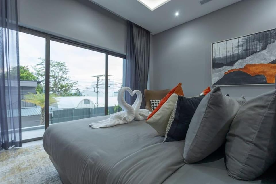 Feel Like a King Biggest Best VillaCinema gym #v42 House in Rawai