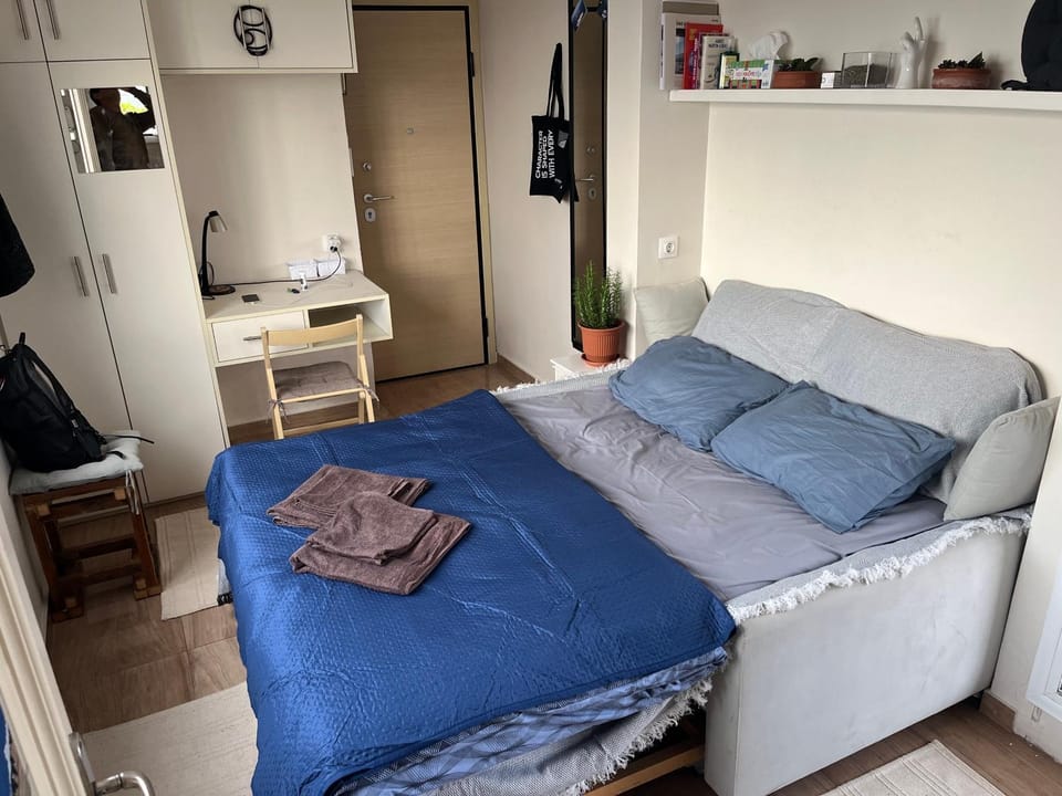 Loft Pagrati Apartment in Athens