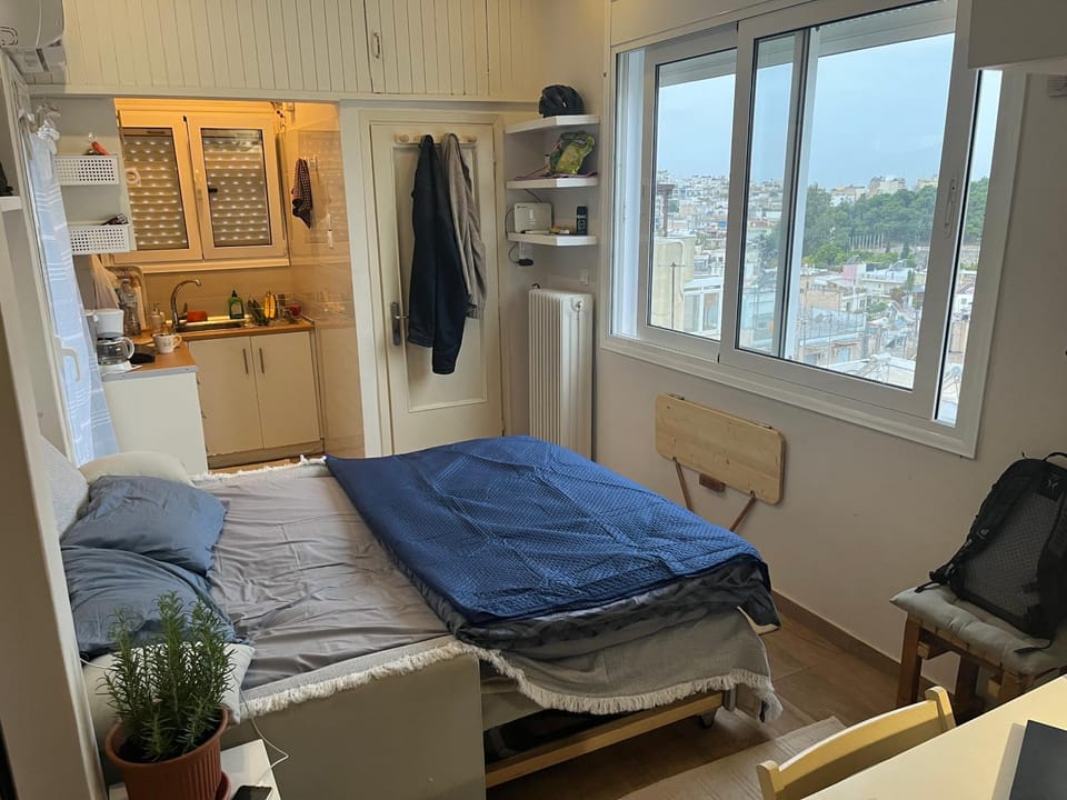 Loft Pagrati Apartment in Athens