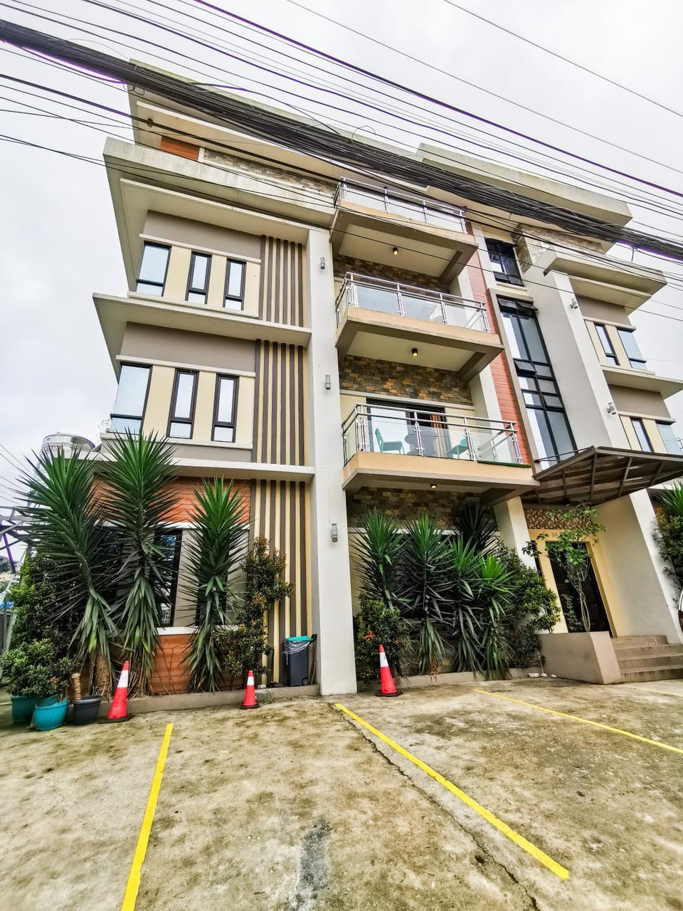 Woodland Pines Baguio Apartment in Baguio