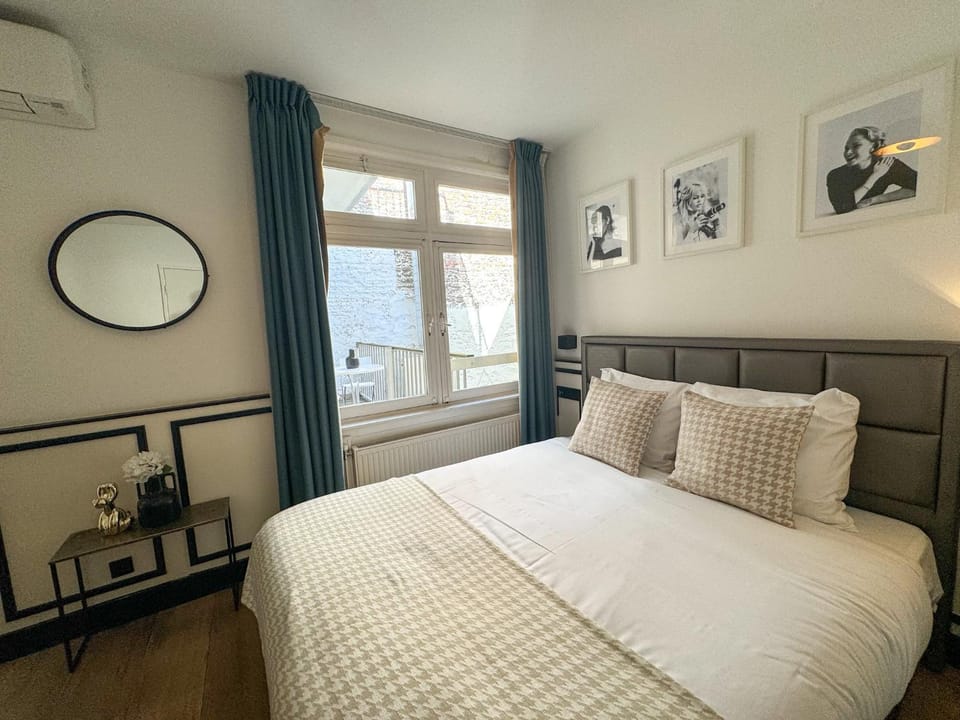 Yourbnb Suites Haarlemmerstraat Hotel in Amsterdam