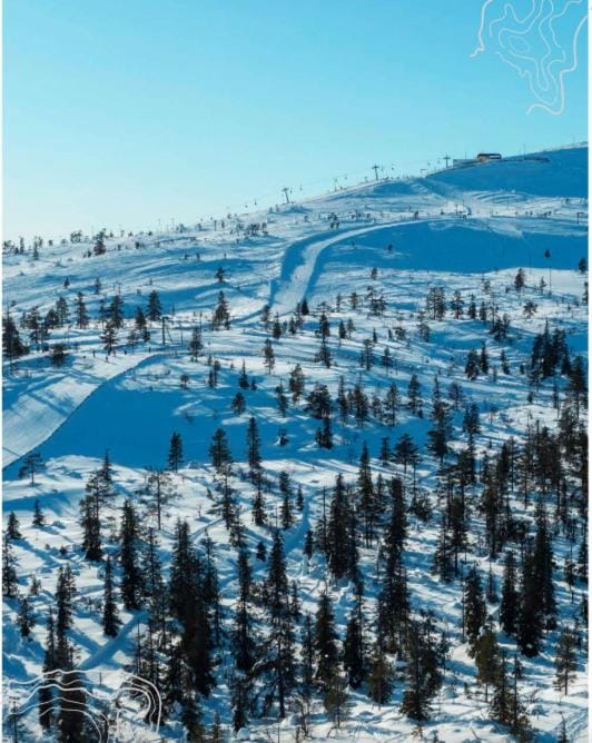 Day, Natural landscape, Winter, Skiing, Skiing, Landmark view, Mountain view, Area and facilities, Sports