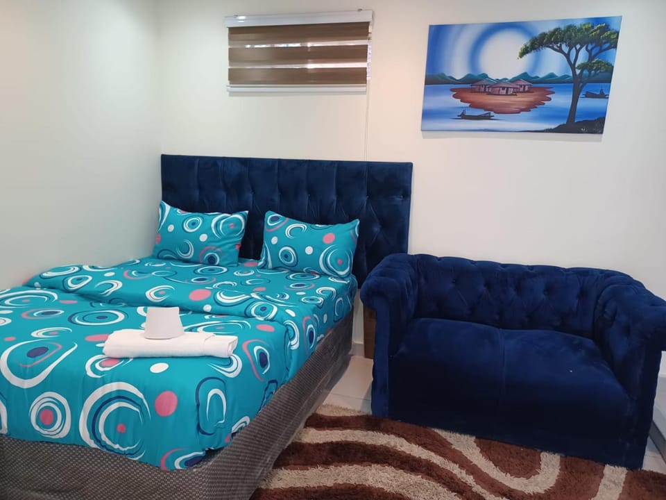 Living room, Seating area, Bedroom