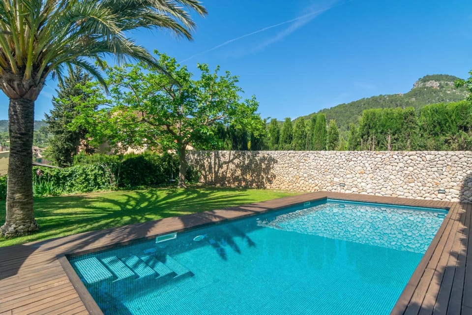 Mountain view, Swimming pool