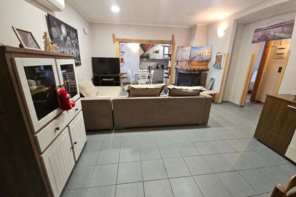 Communal lounge/ TV room, Seating area
