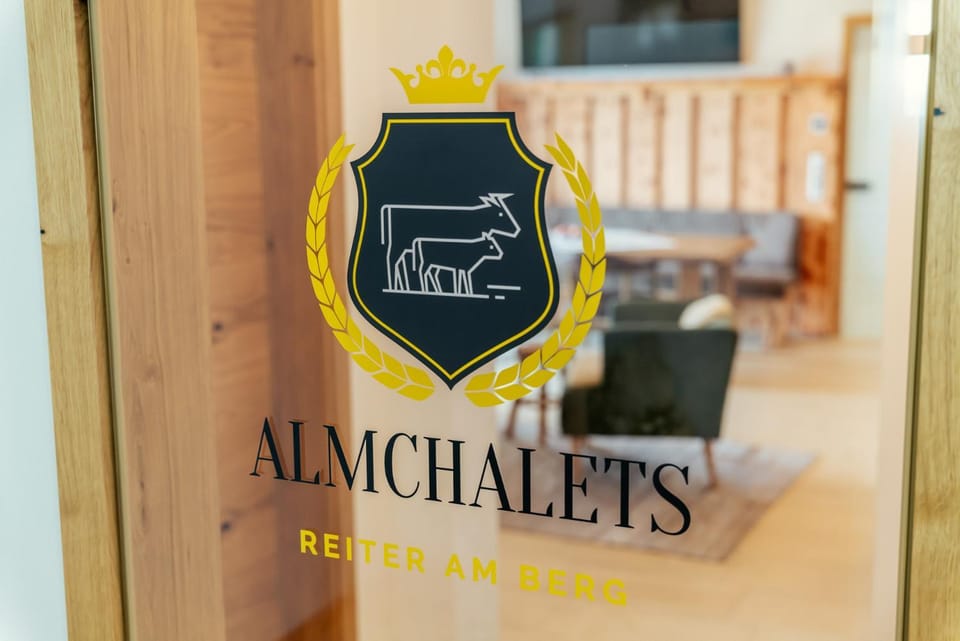 Logo/Certificate/Sign