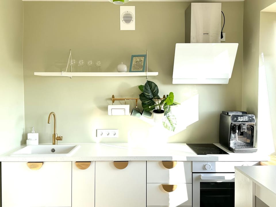 Coffee/tea facilities, Kitchen or kitchenette