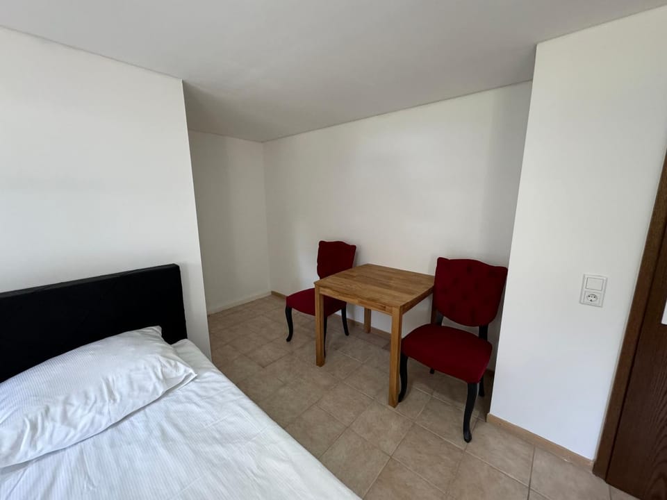 HIDO Landhaus am See Bed and Breakfast in North Rhine-Westphalia