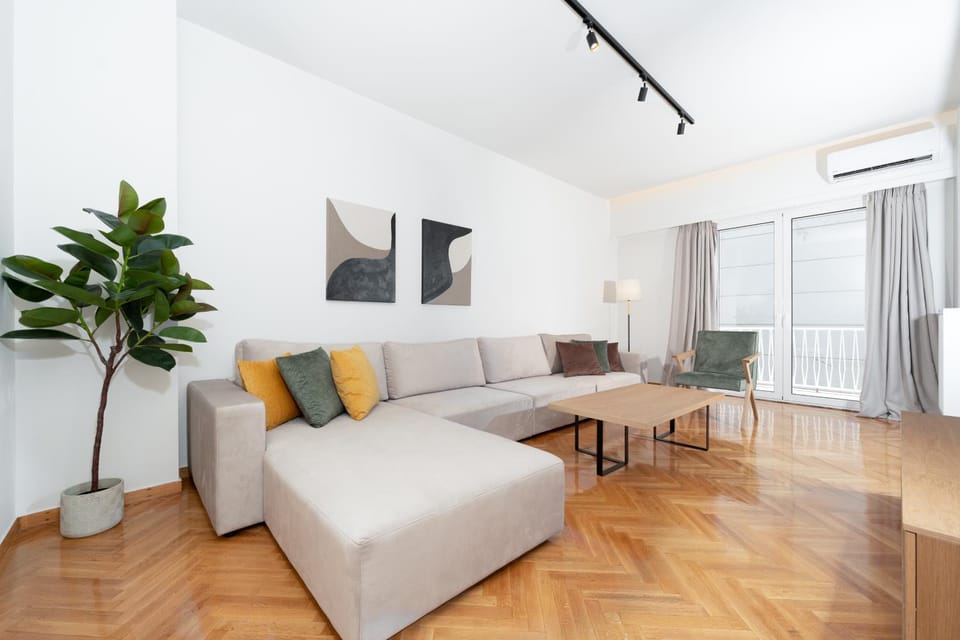 Living room, Seating area, air conditioner