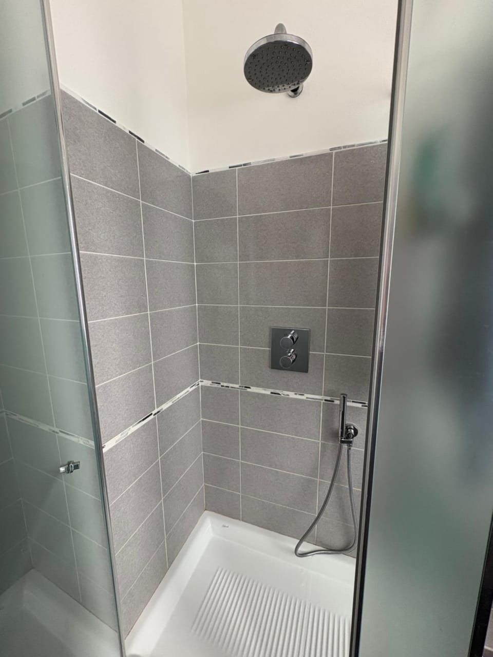 Appartamento in villetta bifamiliare con giardino Apartment in Celle Ligure
