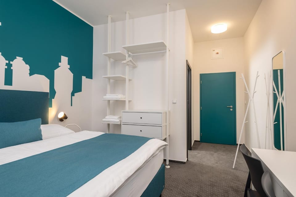 Bed, Bedroom, wardrobe