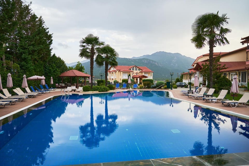 Property building, Swimming pool