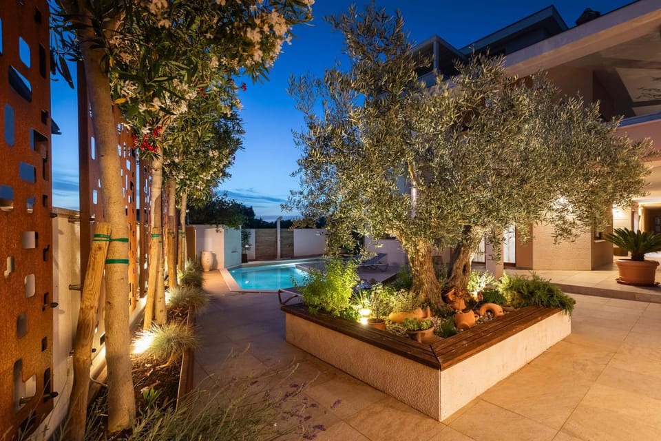 Night, Garden, Pool view, Swimming pool