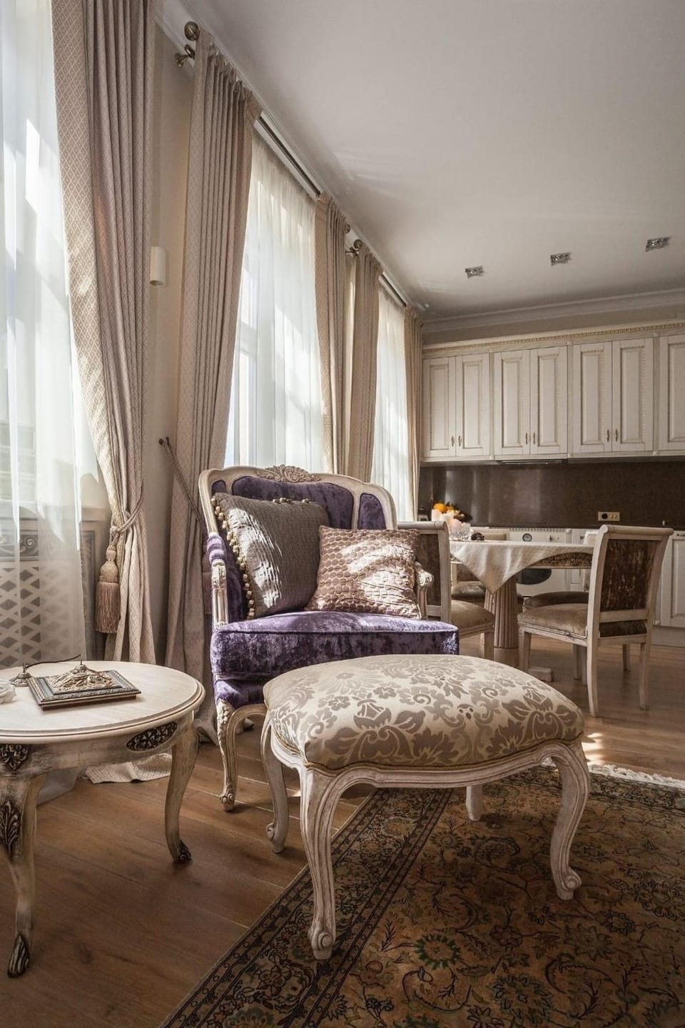 Living room, Photo of the whole room, Seating area