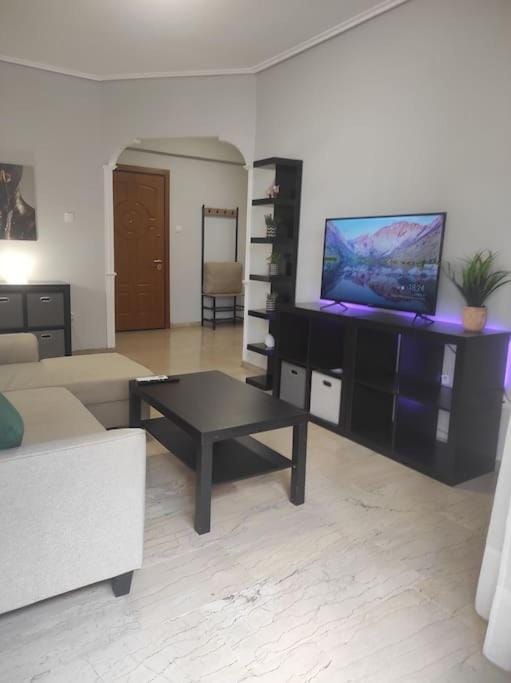 Quiet and cozy apartment next to Acropolis Apartment in Athens