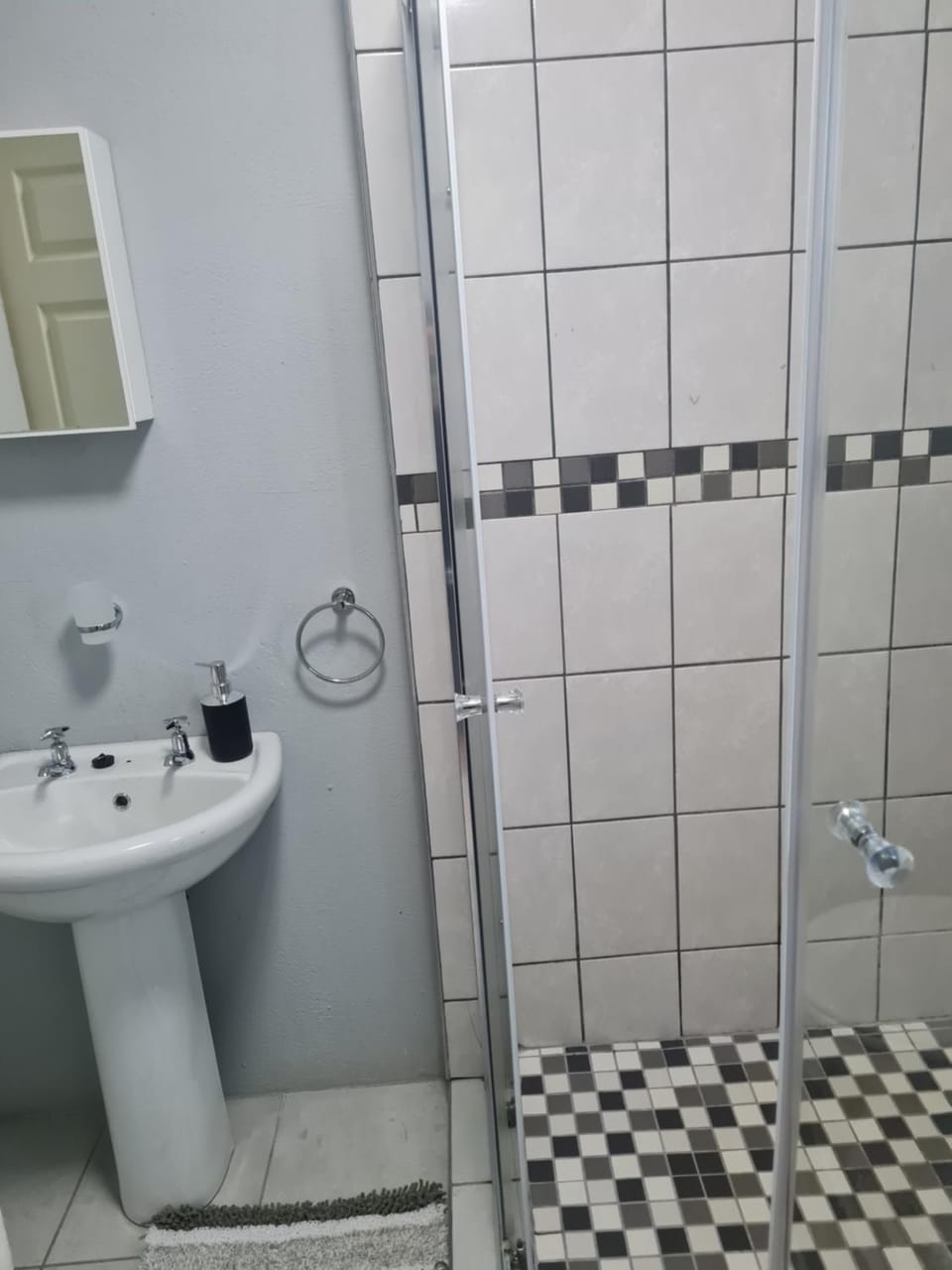 Nguni Rest Apartment in South Africa