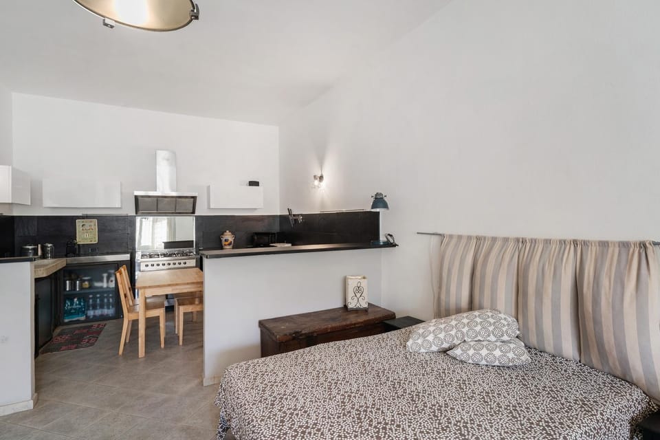 Property building, Living room, Bedroom