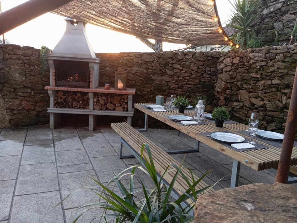 Patio, Dining area