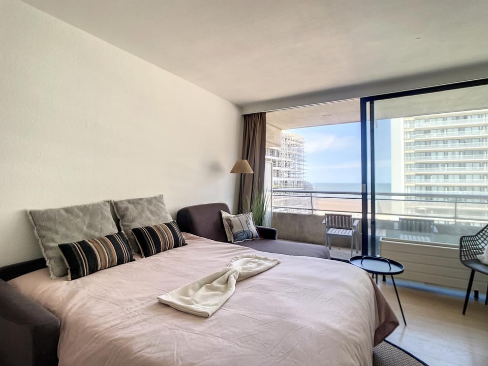 Bed, View (from property/room), Balcony/Terrace, Bedroom