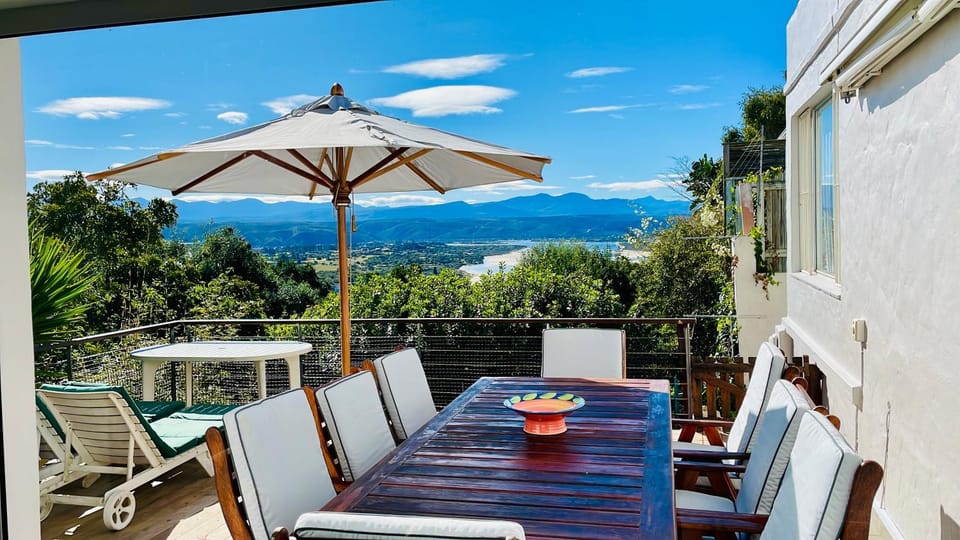 Balcony/Terrace, Dining area, Mountain view, Sea view, sunbed