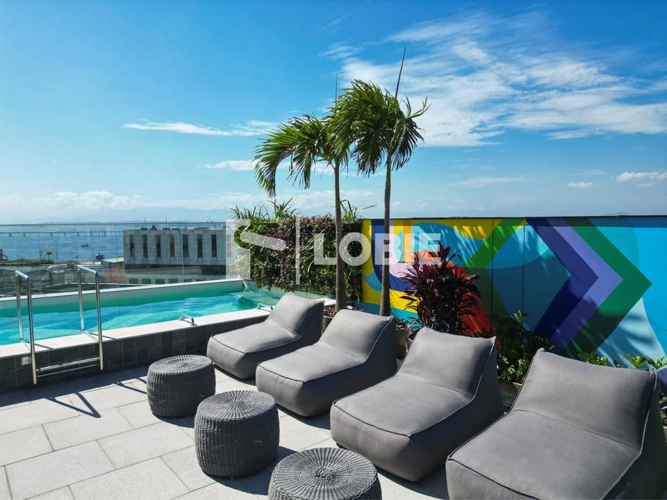 Bird's eye view, Swimming pool, sunbed, Internal: Not applicable to any particular room