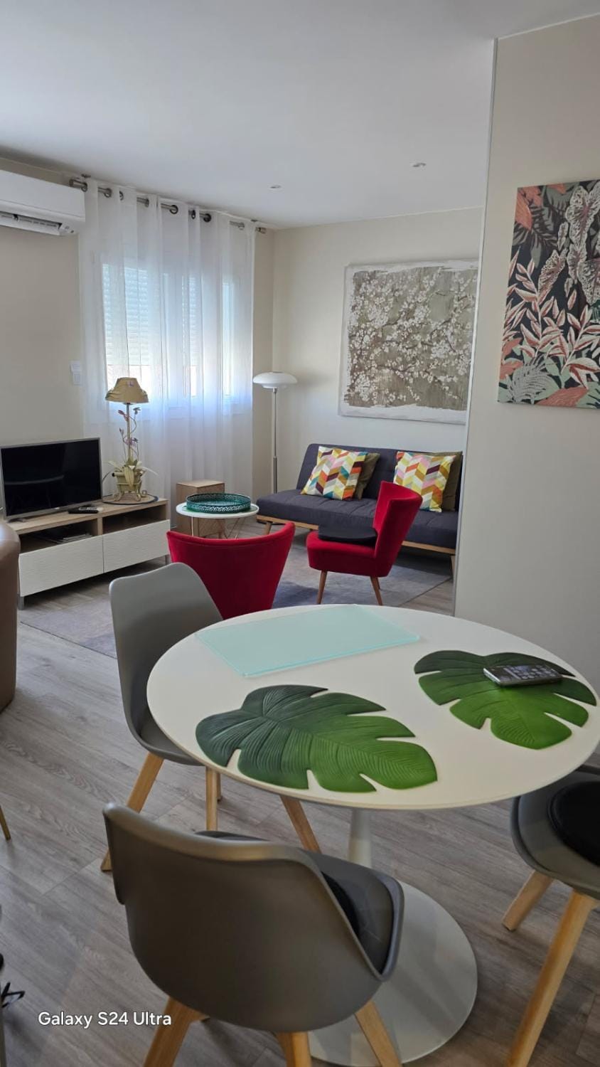 Super top my clean flat Marseille view port Apartment in Marseille