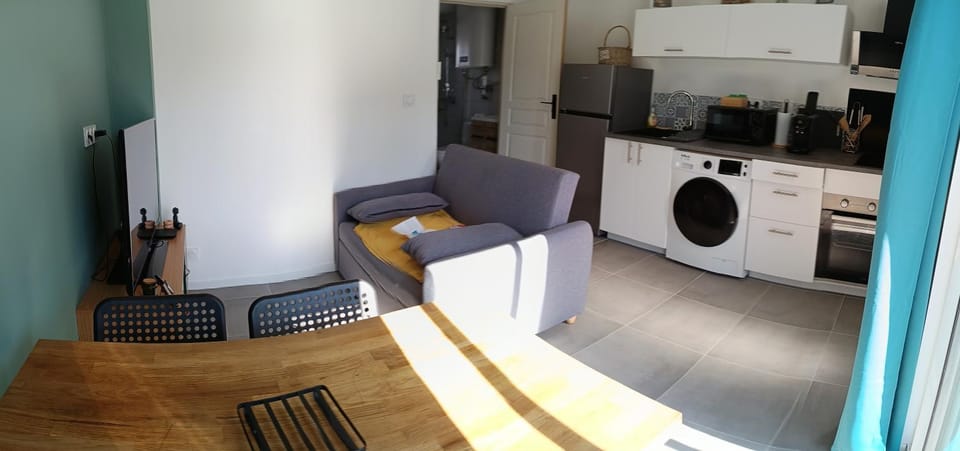 Living room, kitchen