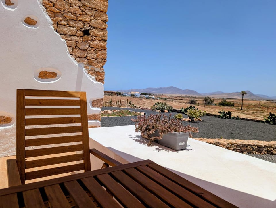 Day, Natural landscape, View (from property/room), Balcony/Terrace, Mountain view