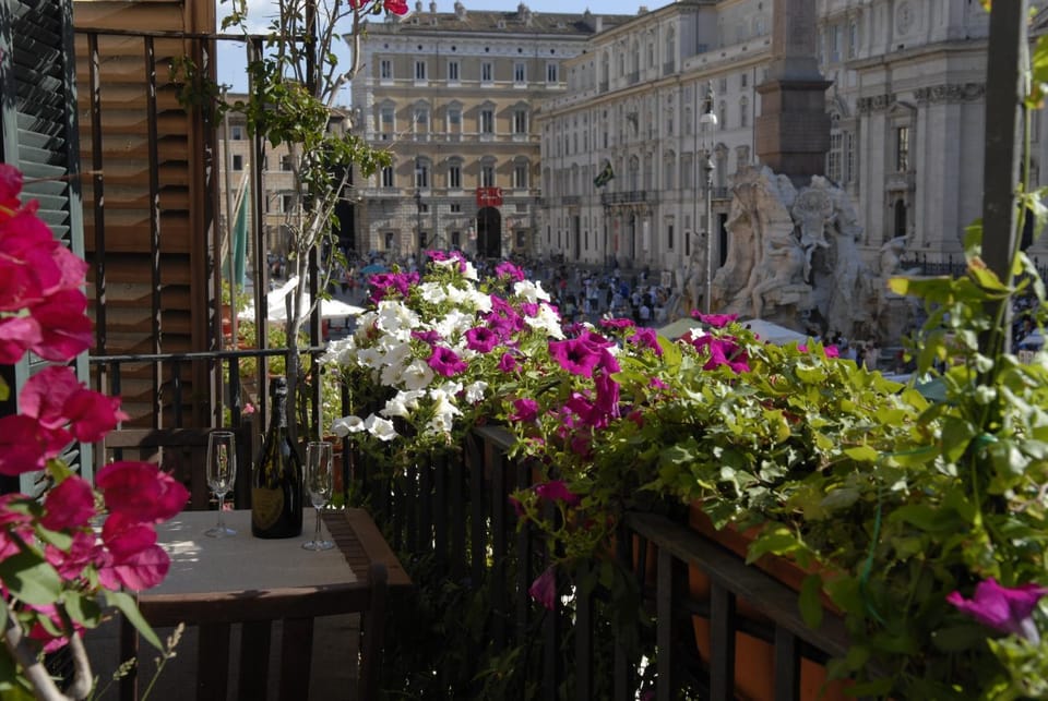 Day, Neighbourhood, Balcony/Terrace