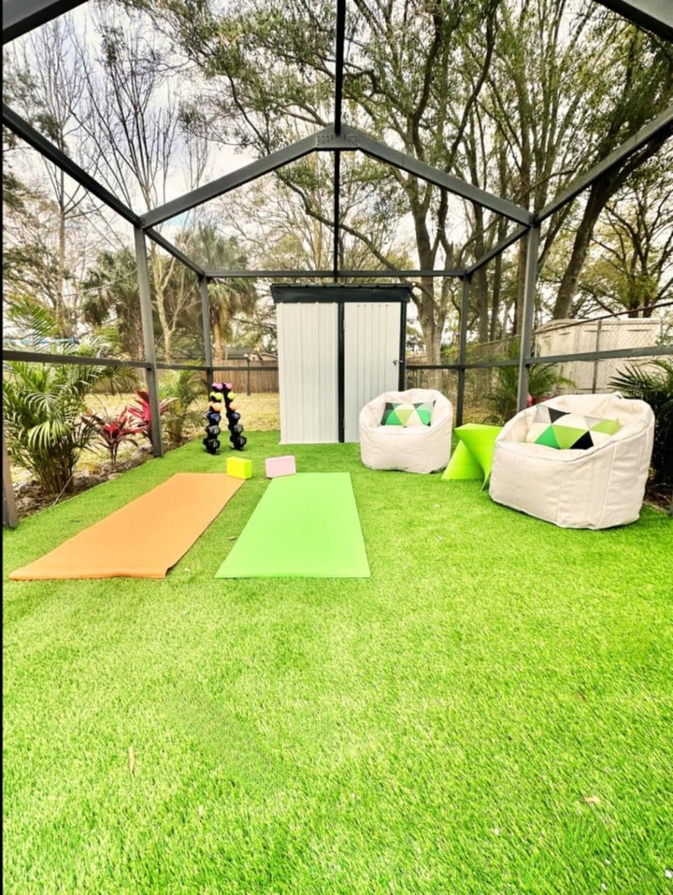 Sleeps 25 • Heated Pool• In+Outdoor Games •Theater Villa in Tampa