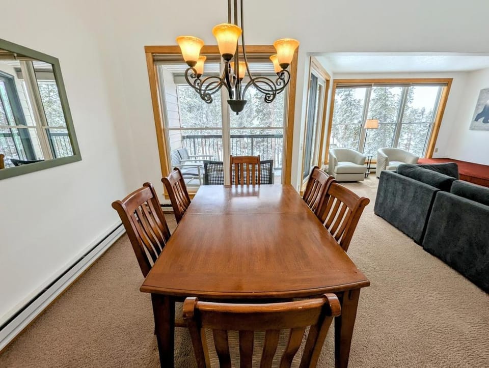 Quicksilver 1665 by SummitCove Lodging in Colorado House in Keystone