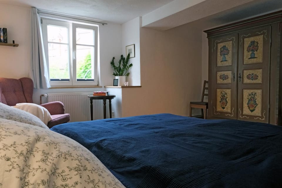 Property building, Living room, Bedroom