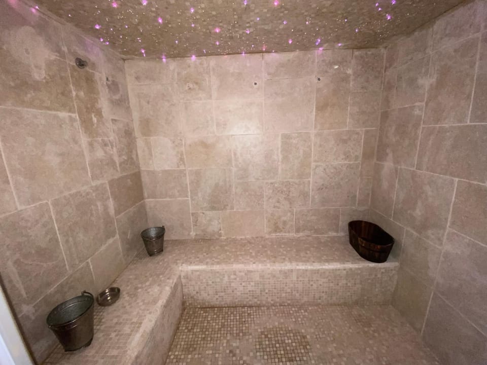 Steam room