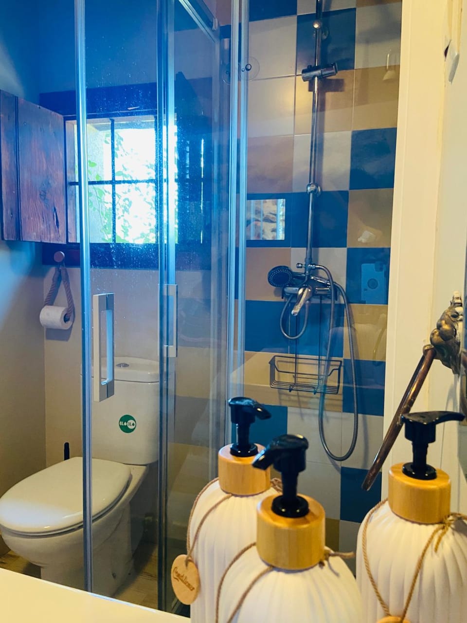 Shower, Bathroom