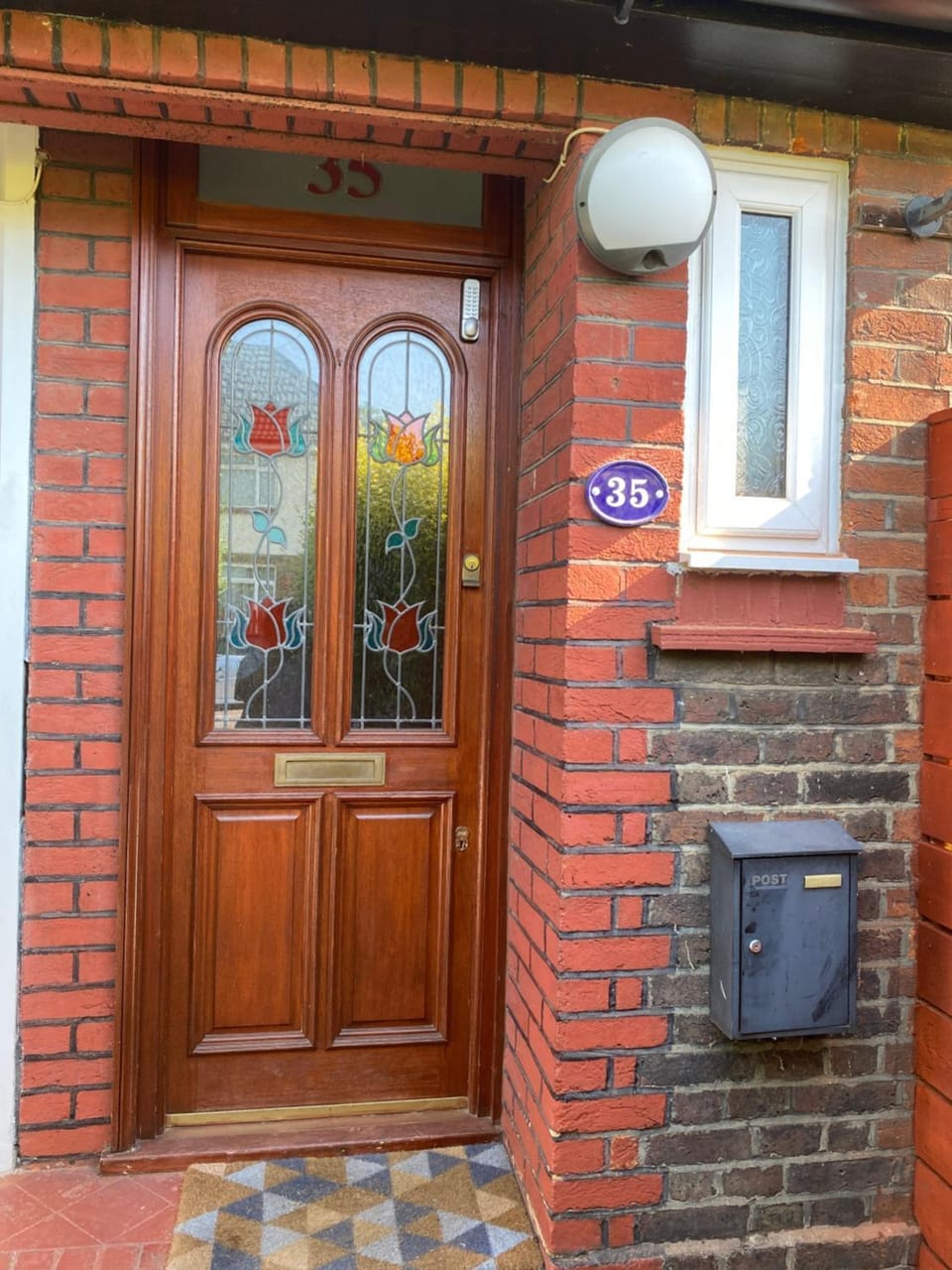 35 Holborn road London E13 8PH Near EXCEL EXHIBITION CENTRE Vacation rental in London