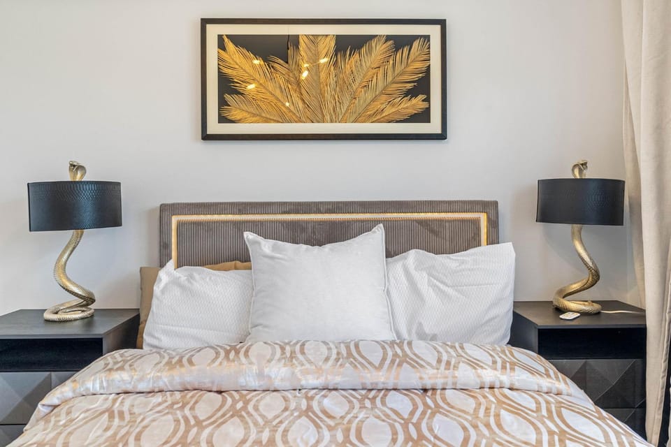 Newly Renovated Tampa Townhouse Prime Location House in Tampa