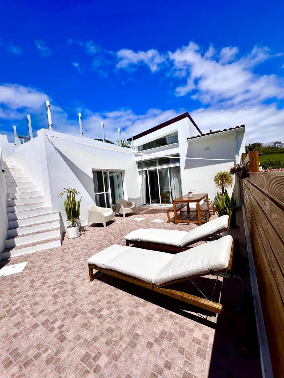 Patio, sunbed