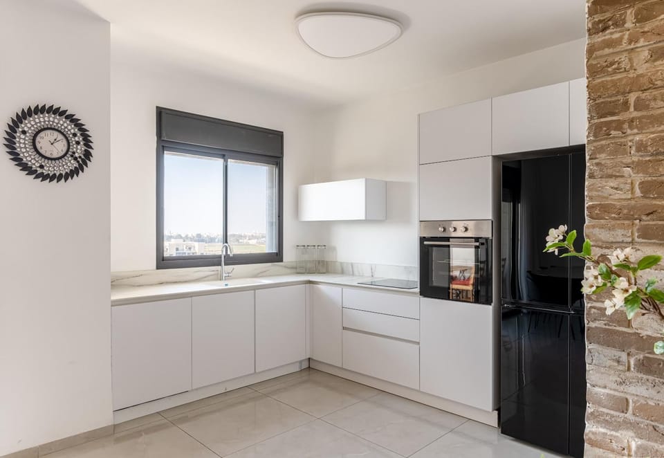 פנינת הקריות Apartment in Haifa District
