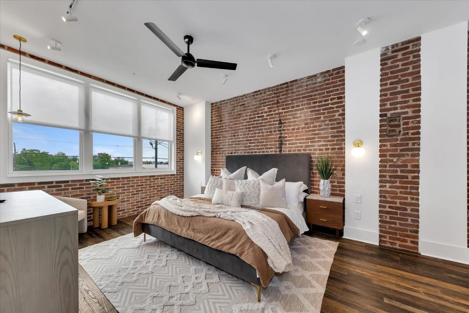 204- City loft w parking & BBQ Apartment in Atlanta