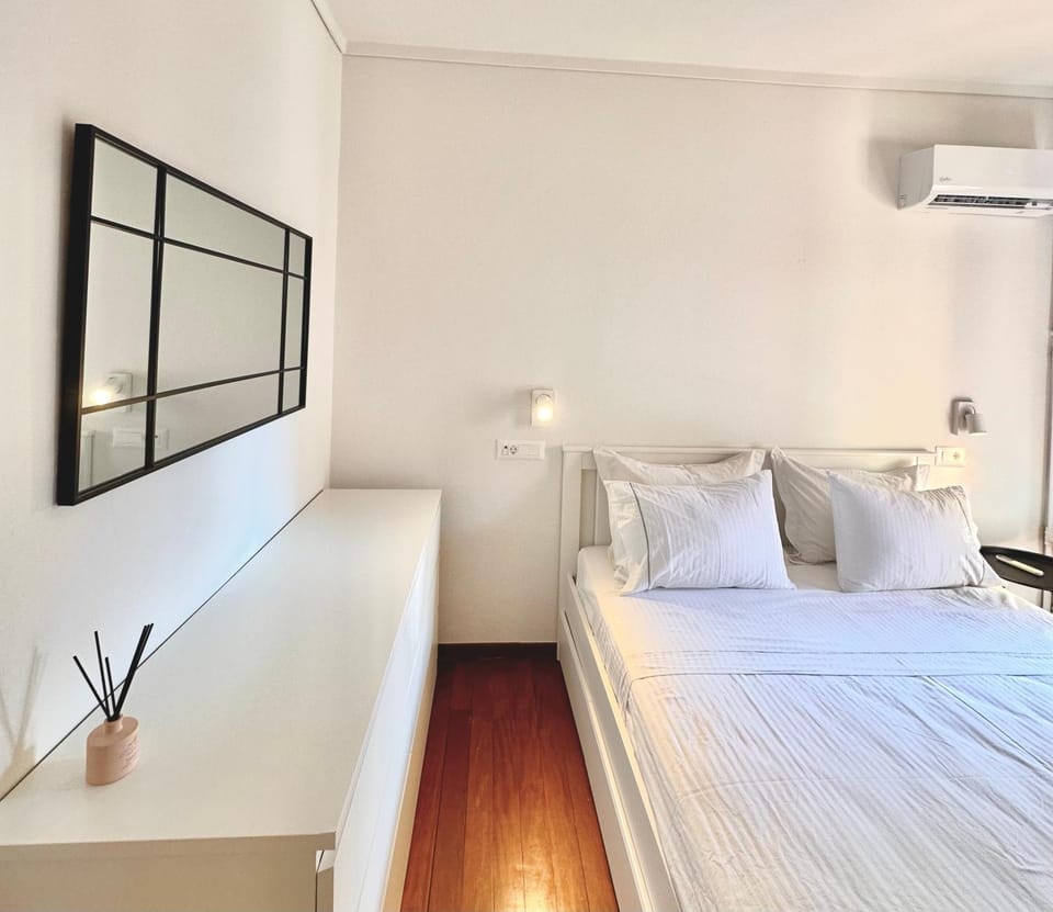Blue Cozy Nest Apartment in Rhodes