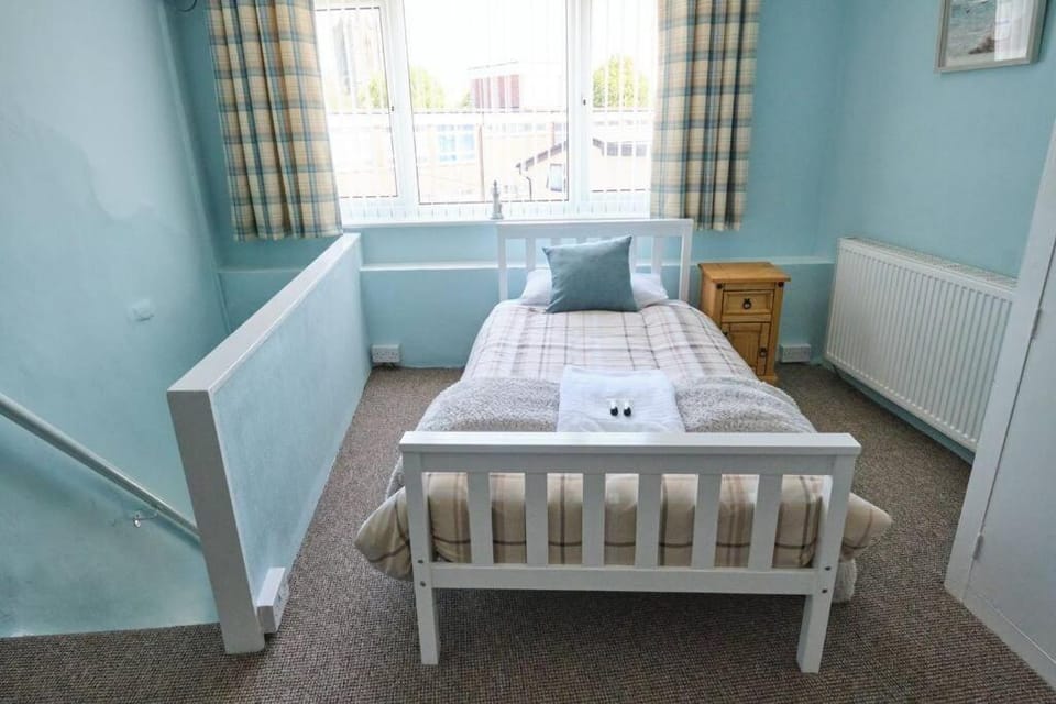 Olivia Cottage - a Home From Home by the Sea House in Morecambe