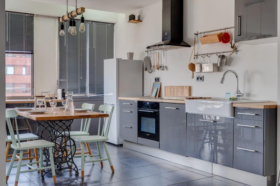 Le Panoramique - Ramblas Jean-Jaurès Apartment in Toulouse
