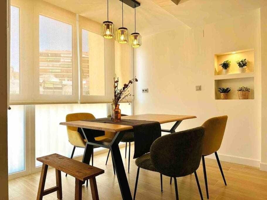 Pepe’s Suite - Torremolinos Centro - Parking Apartment in Torremolinos