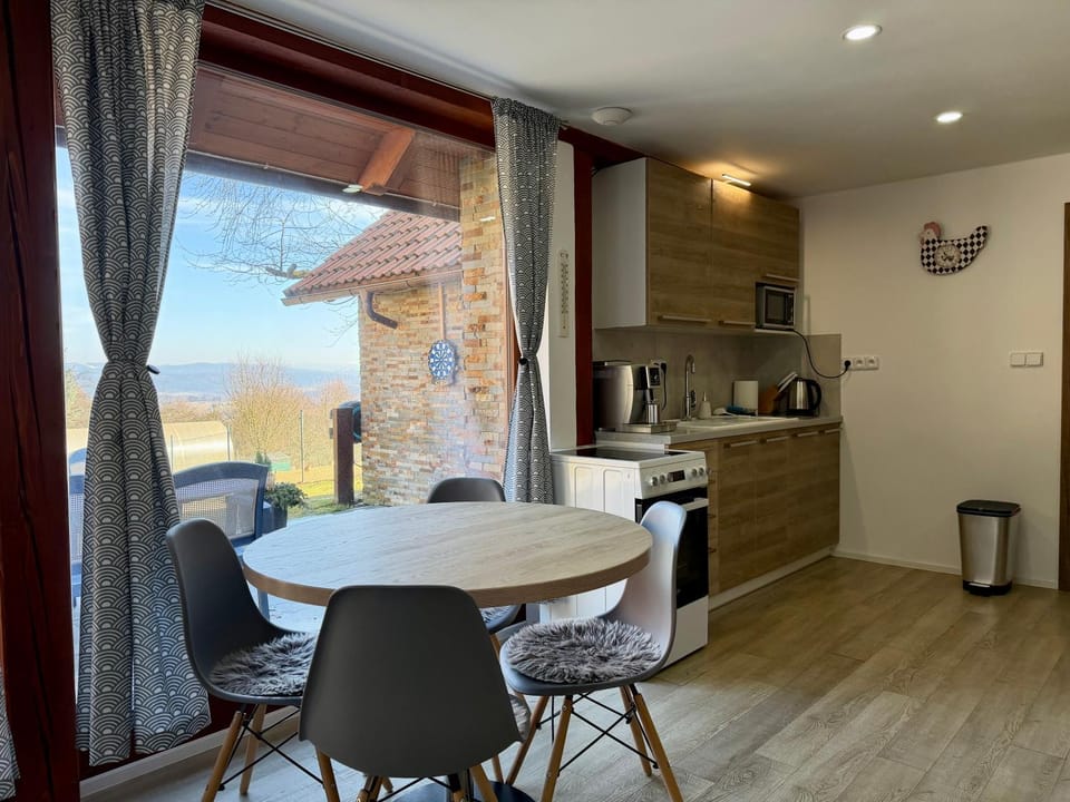 Natural landscape, Kitchen or kitchenette, Dining area, Garden view