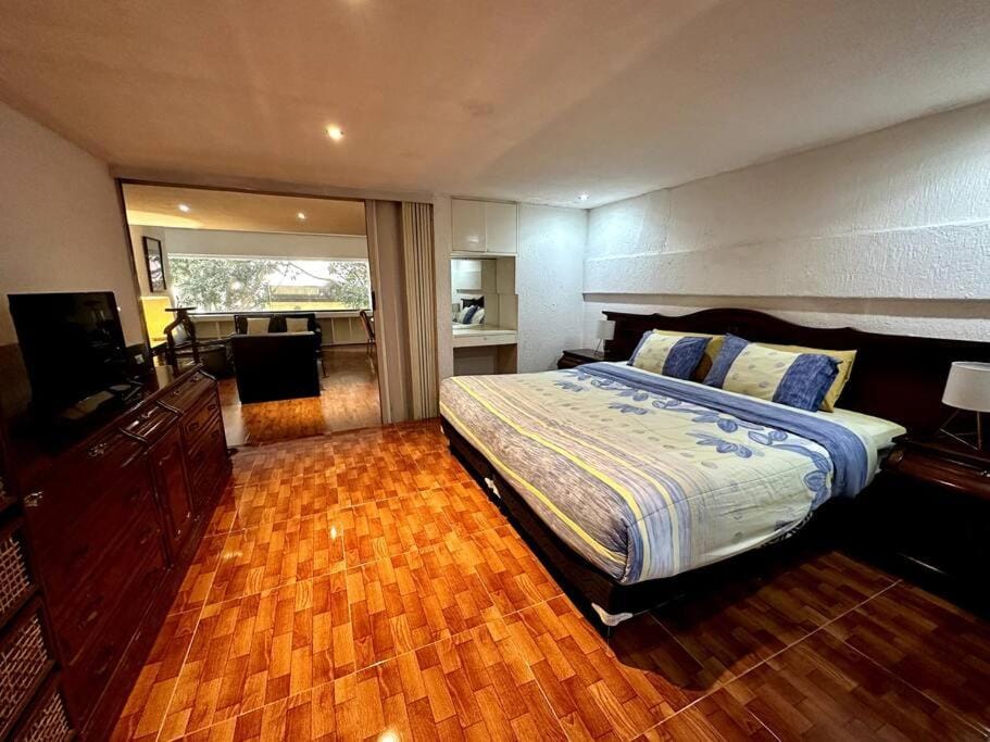 Unbeatable location apt in the heart of Juarez Apartment in Mexico City