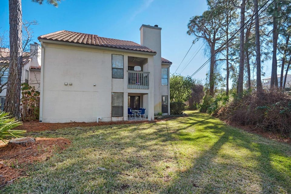 TOPS'L Tennis Village 18 Apartment in Miramar Beach