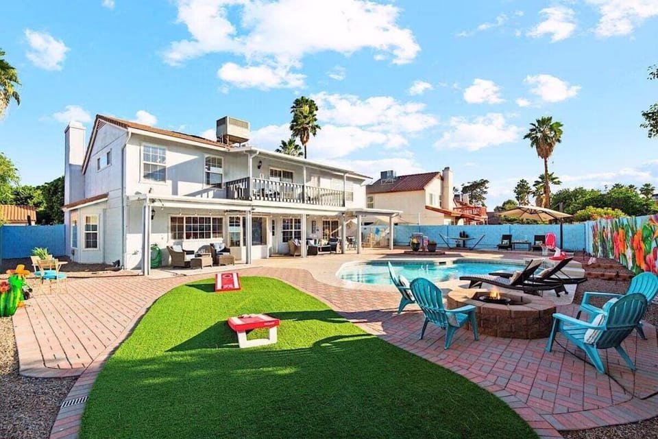 Chandler Chic Retreat House in Tempe
