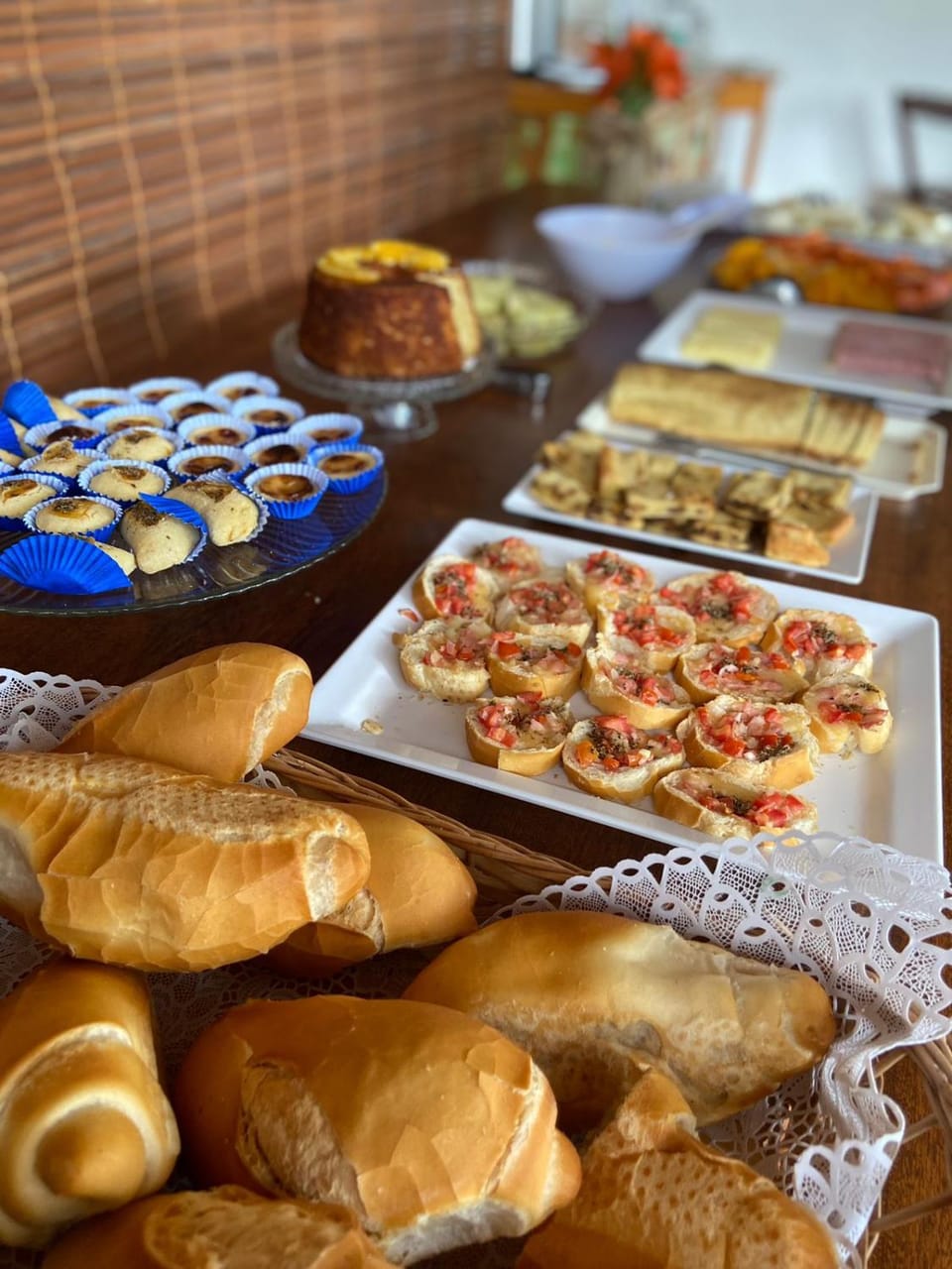 Breakfast, Buffet breakfast