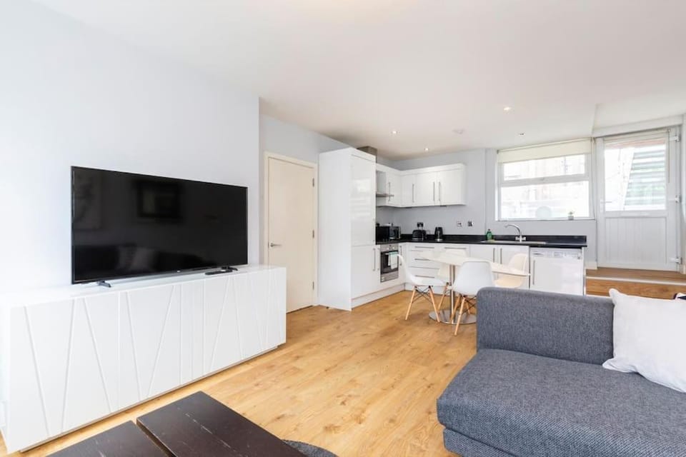 Luxury Central Camden Apartment C1 Apartment in London Borough of Camden