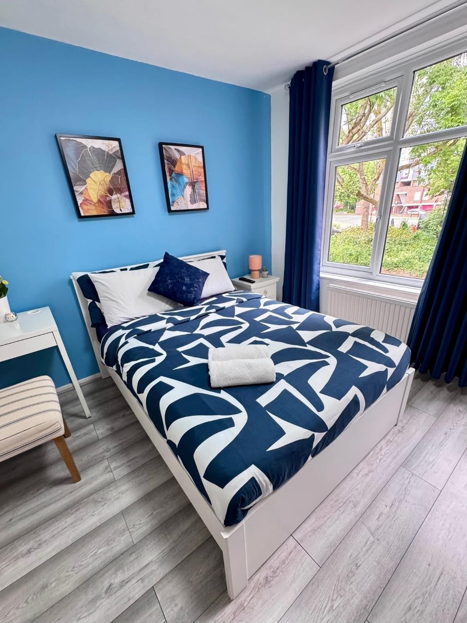 TOTTENHAM VELVET Suites Vacation rental in London